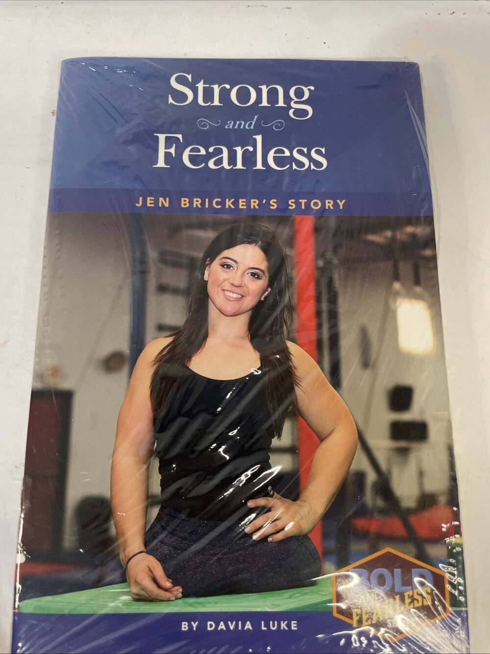 Fountas & Pinell Literacy Sealed 6 Pack Book Set Strong And Fearless